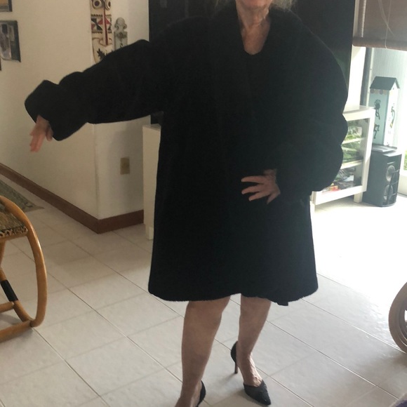 Jackets & Blazers - Faux fur coat look and feel of velvet. “Kim” look!